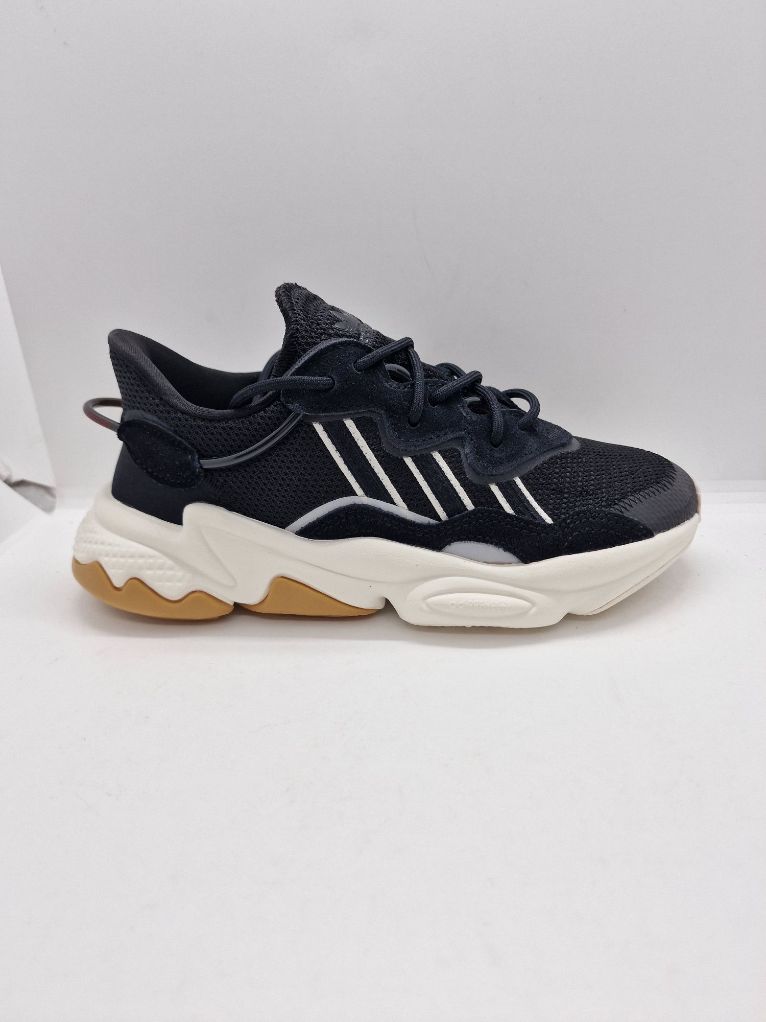 Adidas Ozweego FZ2017 nr. 36