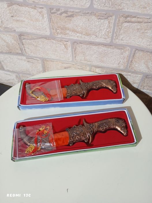 Сувенирни  ножове