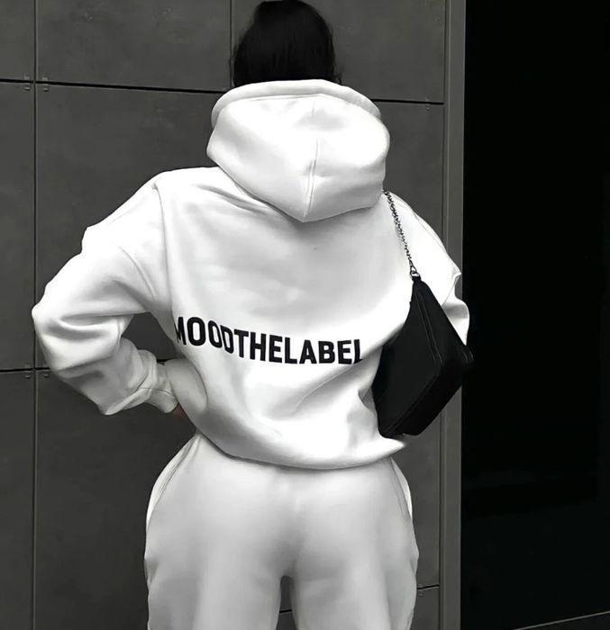 Дамски комплект.