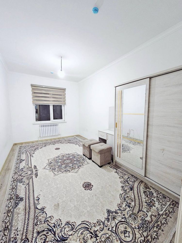 Sergeli yangi darxon-2 , 3 xona mebel texnika 74 kvadrat 2 chi etaj