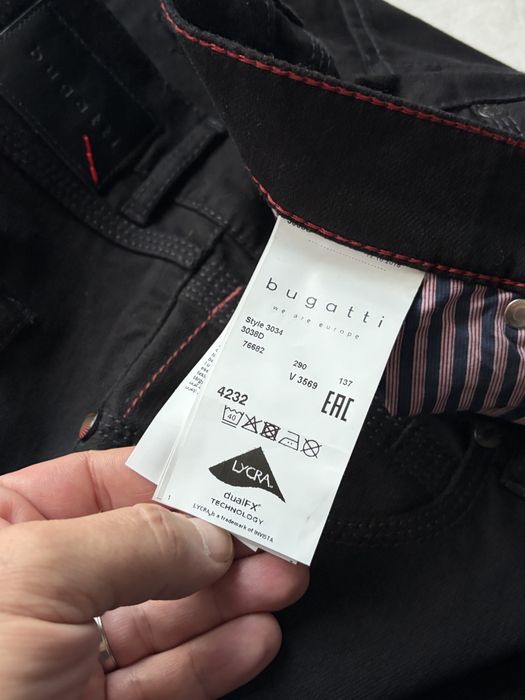 Bugatti,blugi bărbați,NOI,măr.4XL(42/34)