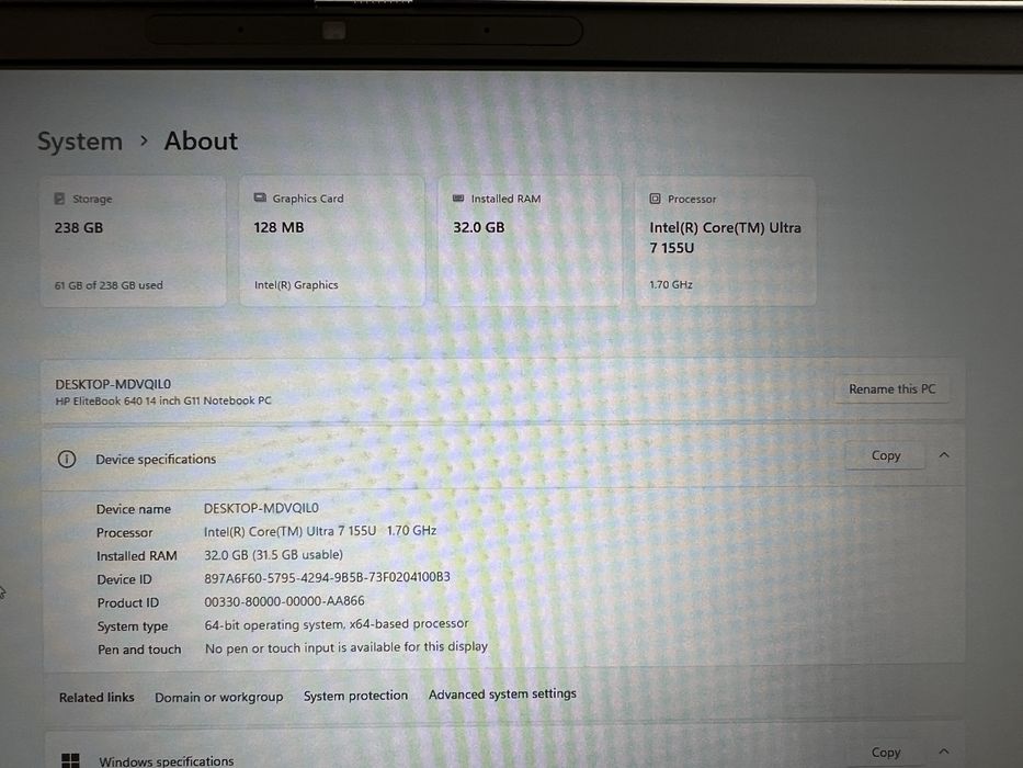 HP EliteBook 640 G11 32/256GB Гаранция!