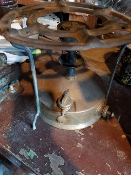 Примус, лампа на течна газ