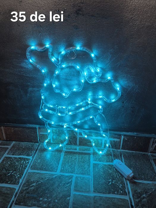 Decorațiuni luminoase pentru Craciun