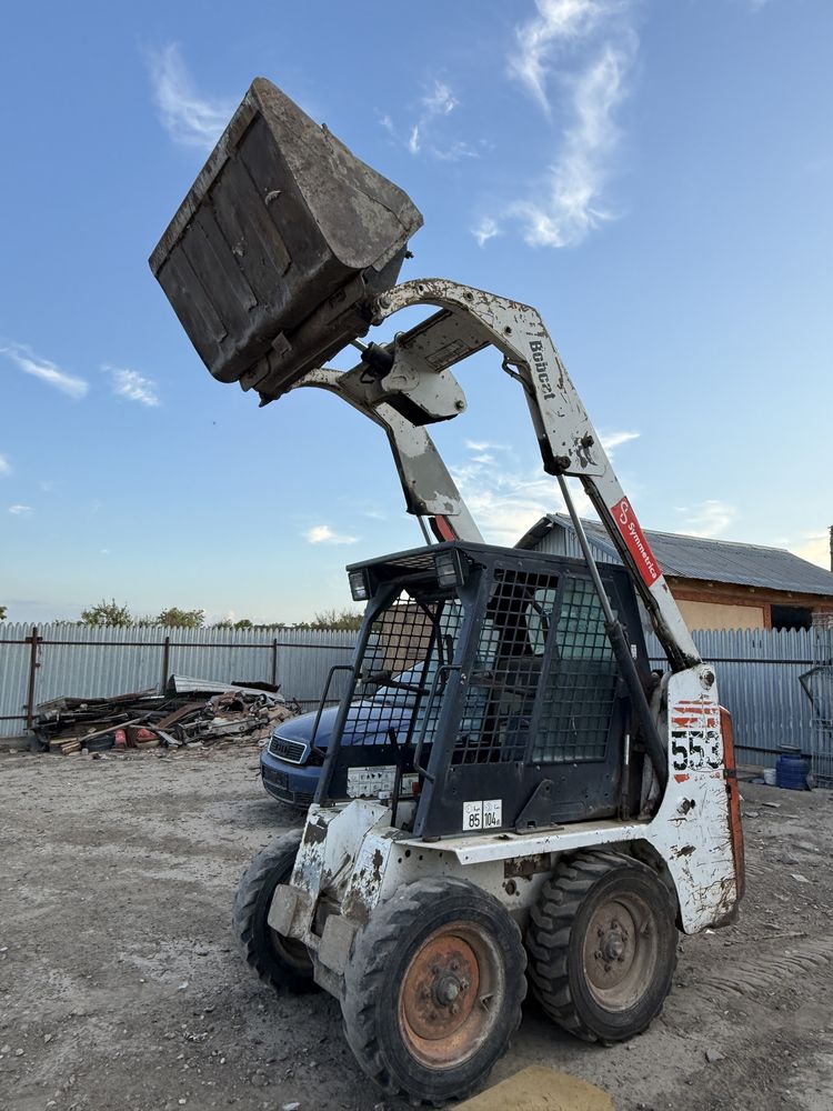 De vanzare Bobcat 553