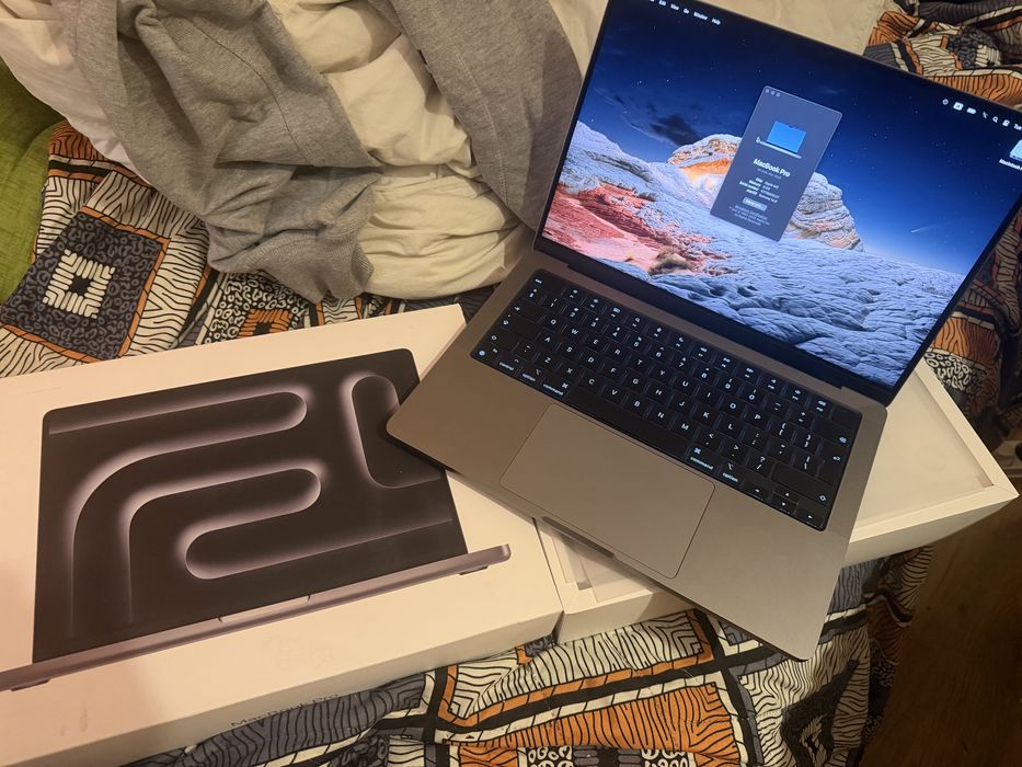Macbook pro 14”  M3
