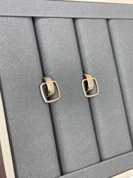 Серьги фигурные из золота