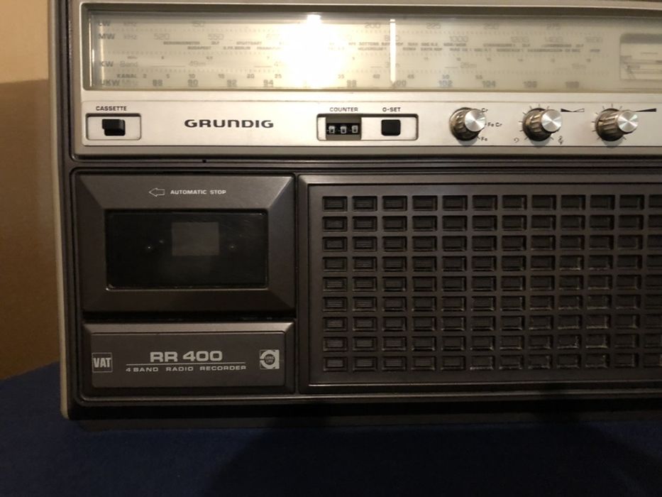 GRUNDIG RR 400 , radiocasetofon