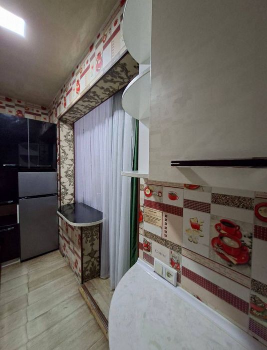 БАЛКОН 1,5×6, Чиланзар 20 Квартал,1в2\4\4, Продаётся Квартира