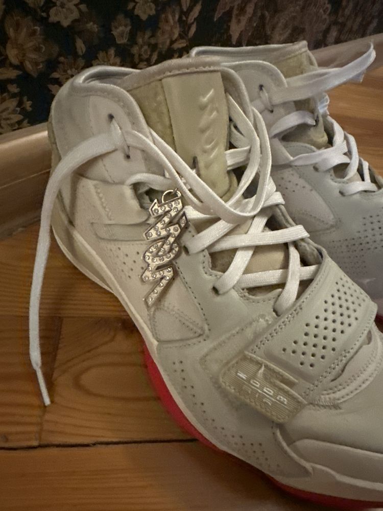 Jordan Zion 2 Fossil eu 44 Nike air баскетбольные кроссовки оригинал