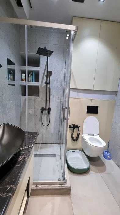 Евро-студия 31м², 12/12, Kamolon, Magic City`