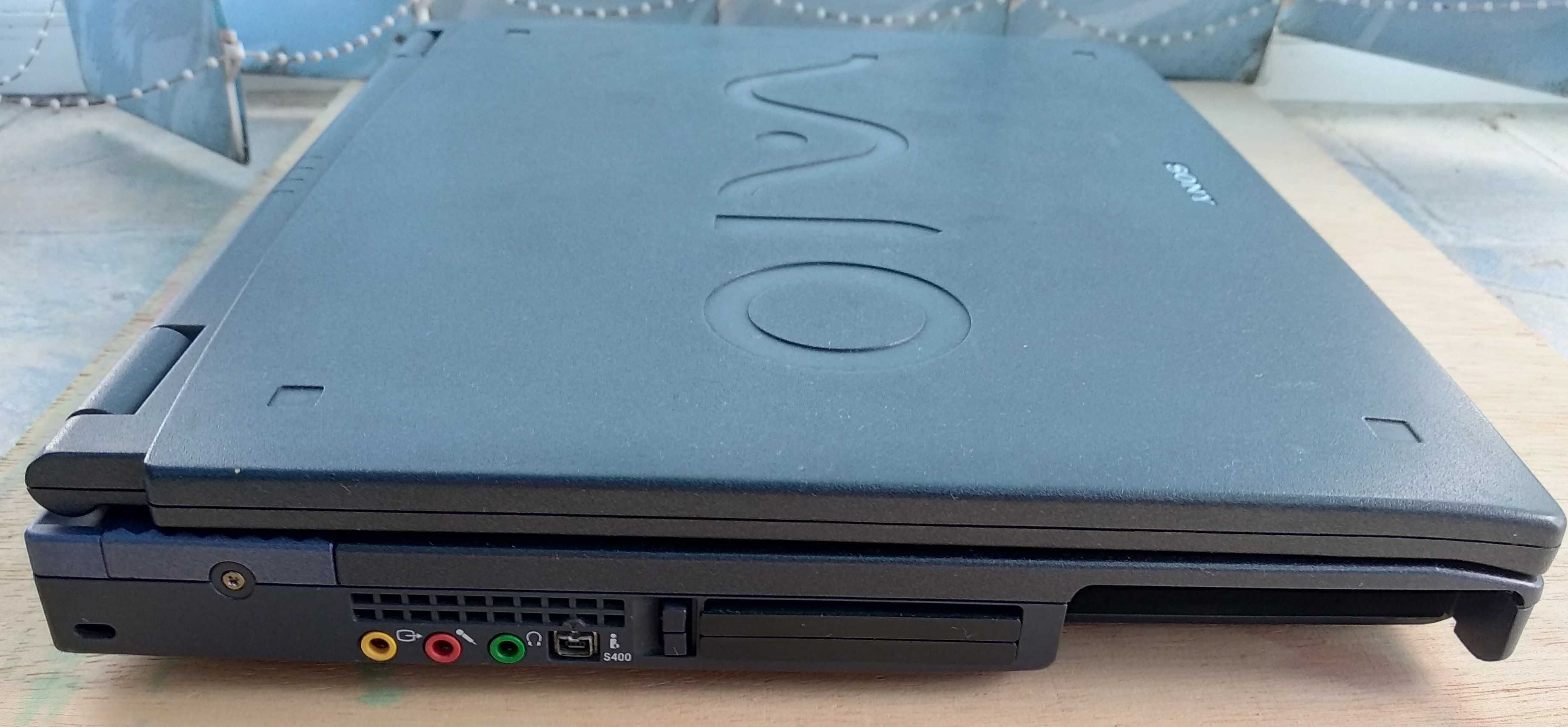 Laptop Vintage Sony VAIO PCG-FX602