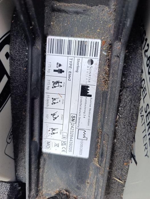 Електрическа инвалидна количка Sterling elte plus2