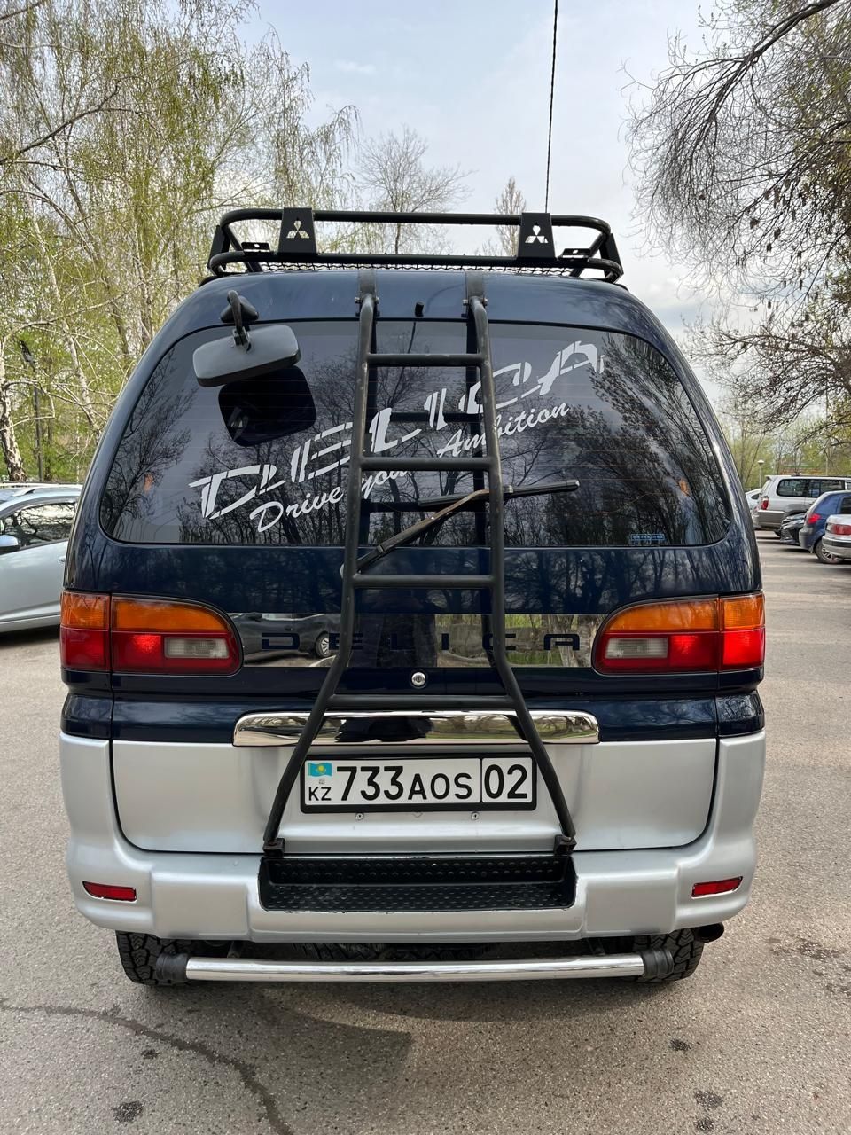 Mitsubishi Delica 1996 года