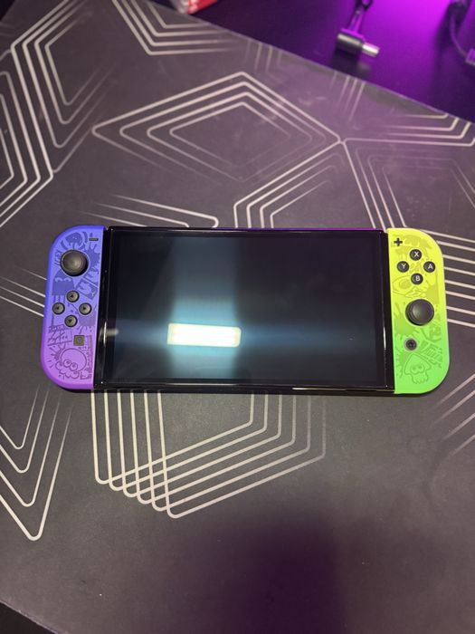 Nintendo switch oled, splatoon 3 edition