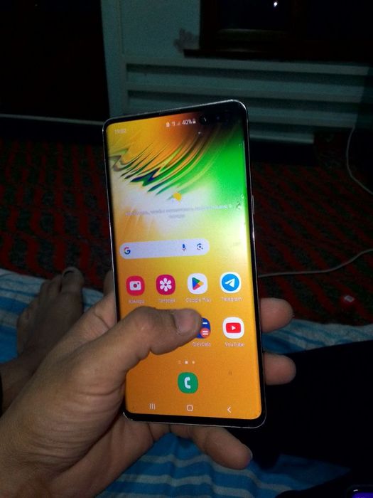 Samsung s10 5g..