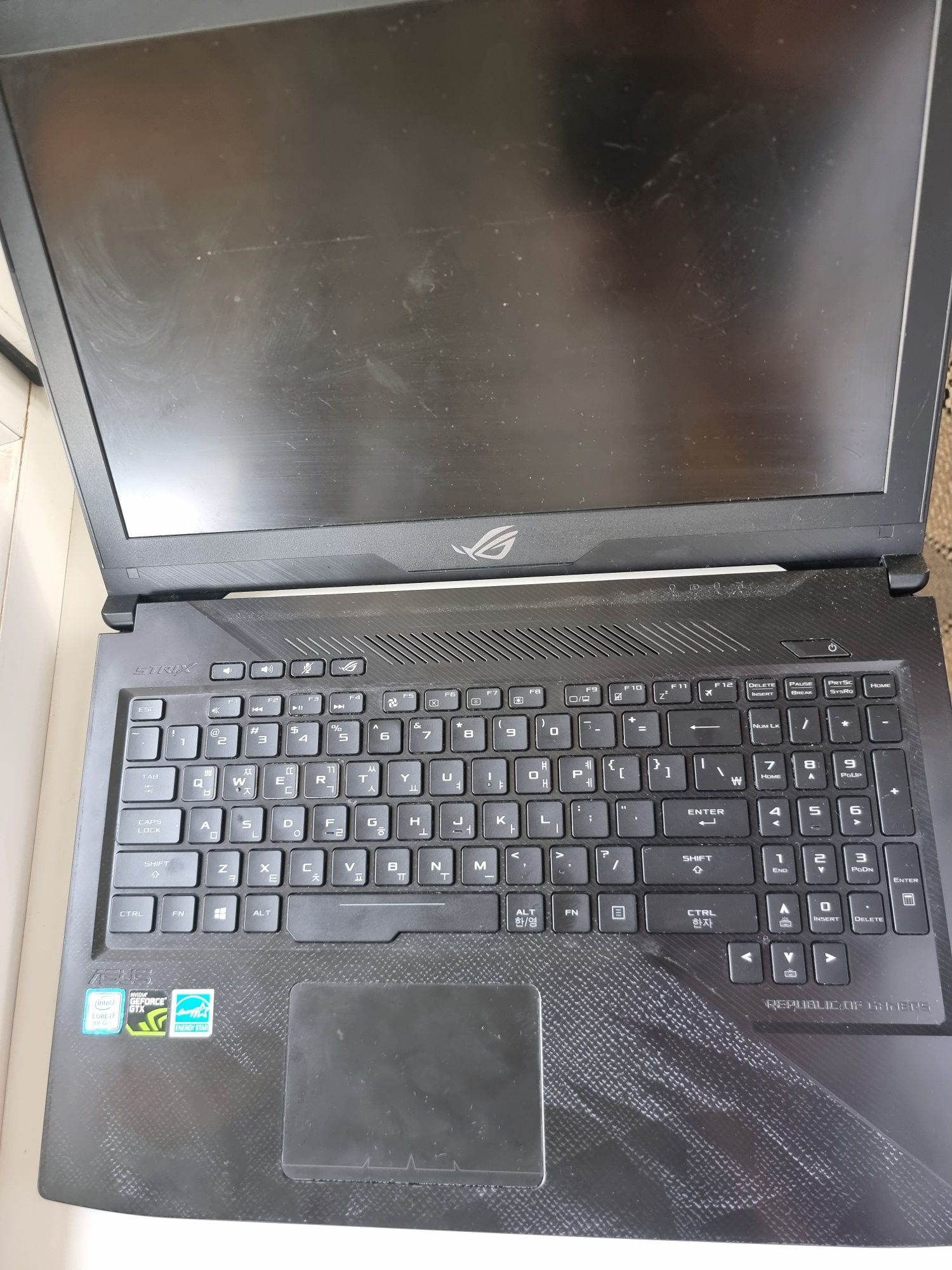 ASUS ROG Strix (GL503G) i7/gtx1050ti