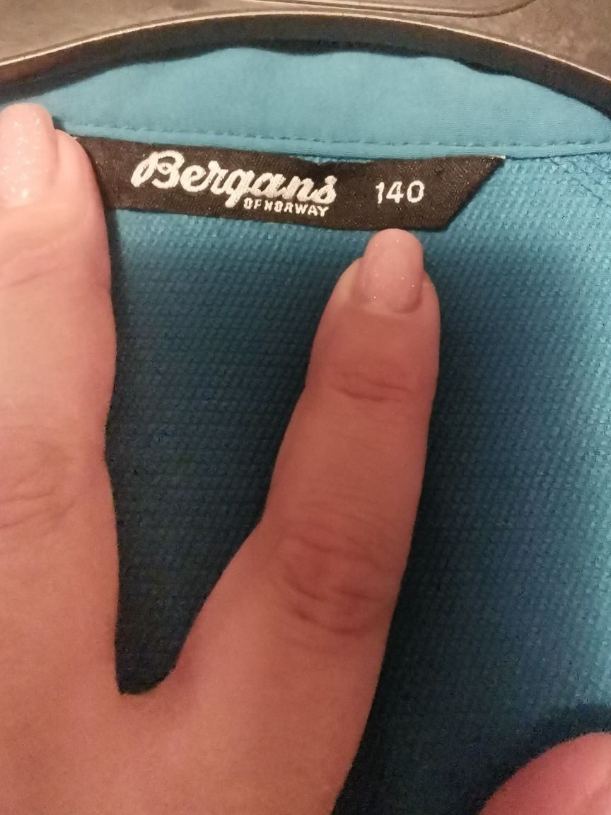 Bluza sport Bergans 140(9-10 ani)