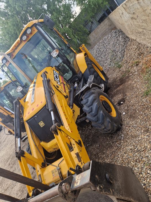 Buldoexcavator jcb 3cx