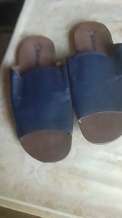 Мода и стиль мужская обувь,шлепанцы