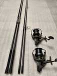 SET 2 Lansete FL FLX30 3.96M 4.0Lbs 2Seg + 2 Mulinete Pro FL FLX 14000