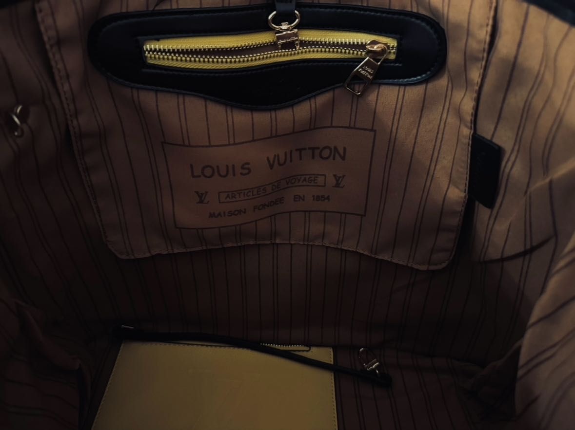 Дамска чанта Louis Vuitton Neverfull MM