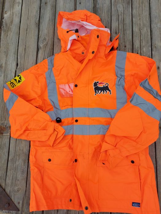 Продаётся ветровка