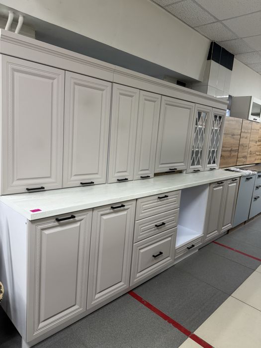 Кухонный гарнитур новый мдф вакуум 2.8 м.