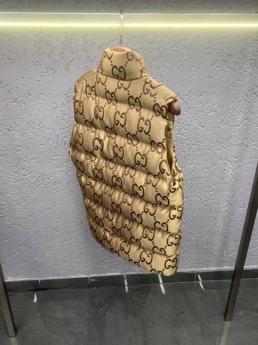 Мъжки елек различни размери