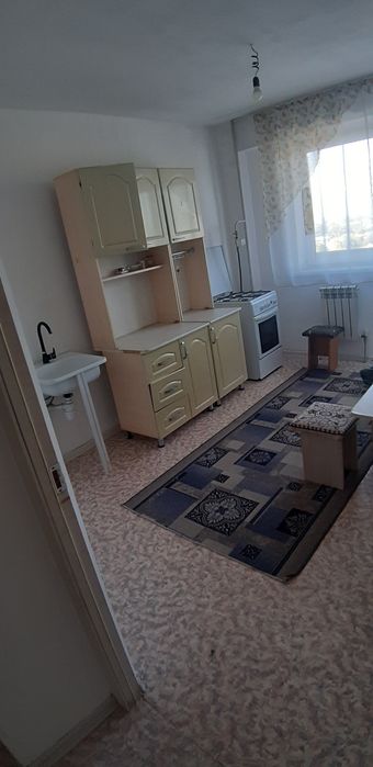 Продам б/у кухонный шкафчик