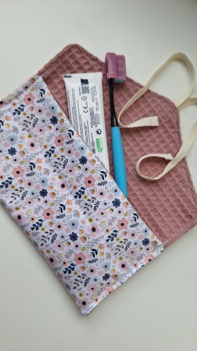 Duo travel set: cosmetic bag si pouch rulabil