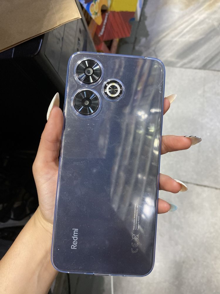 Redmi13 взет от магазина не използван