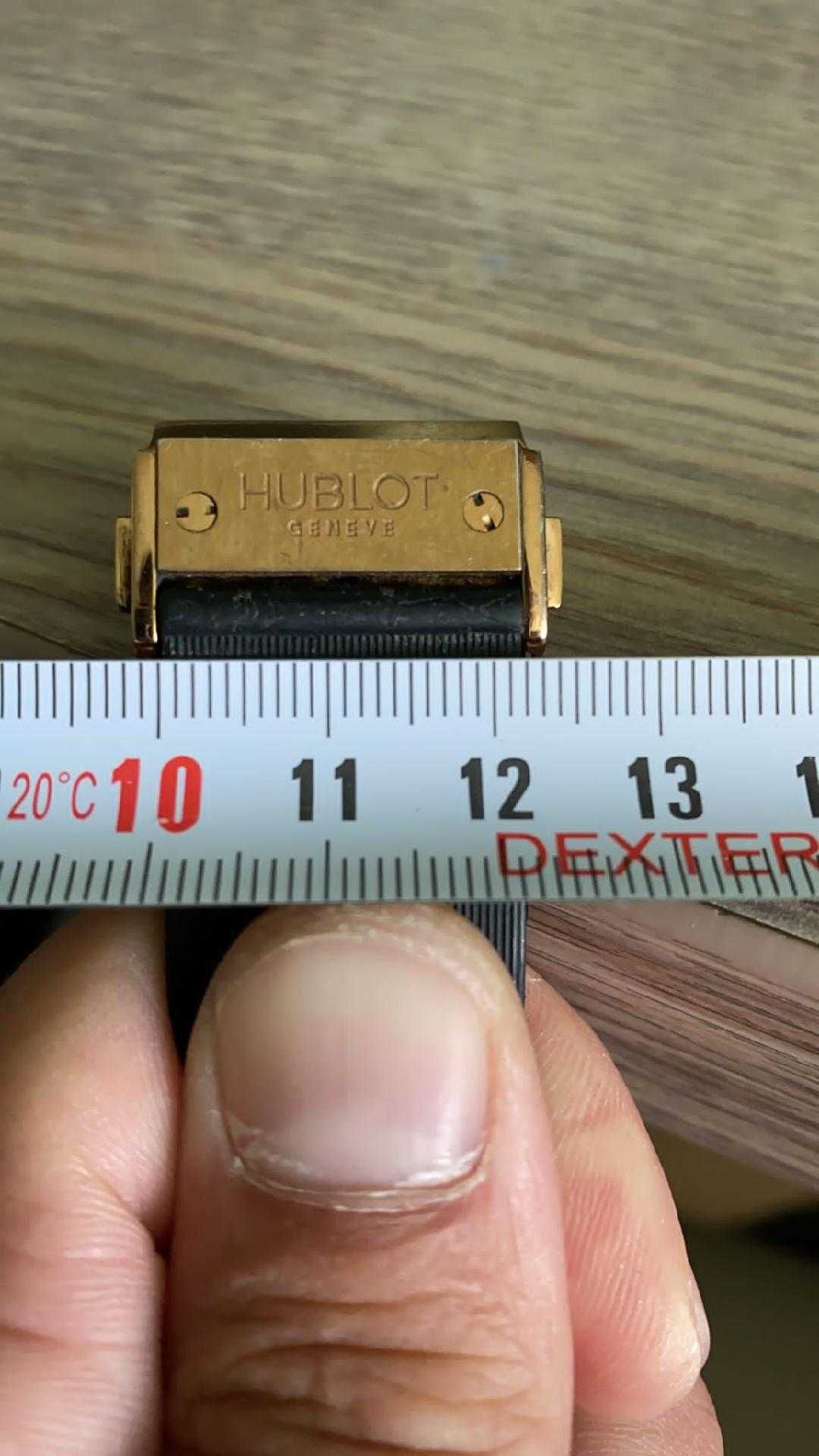 curea Hublot neagra din silicon si inchizatori, surubelnita, surubele.