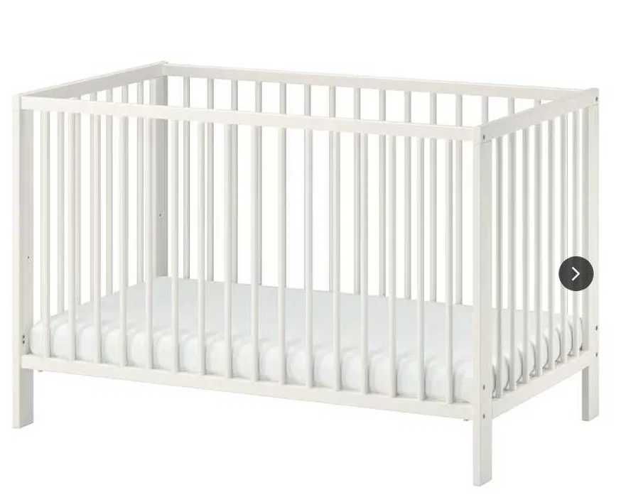 Masa Infasat si Patut copil/ bebe marca Ikea