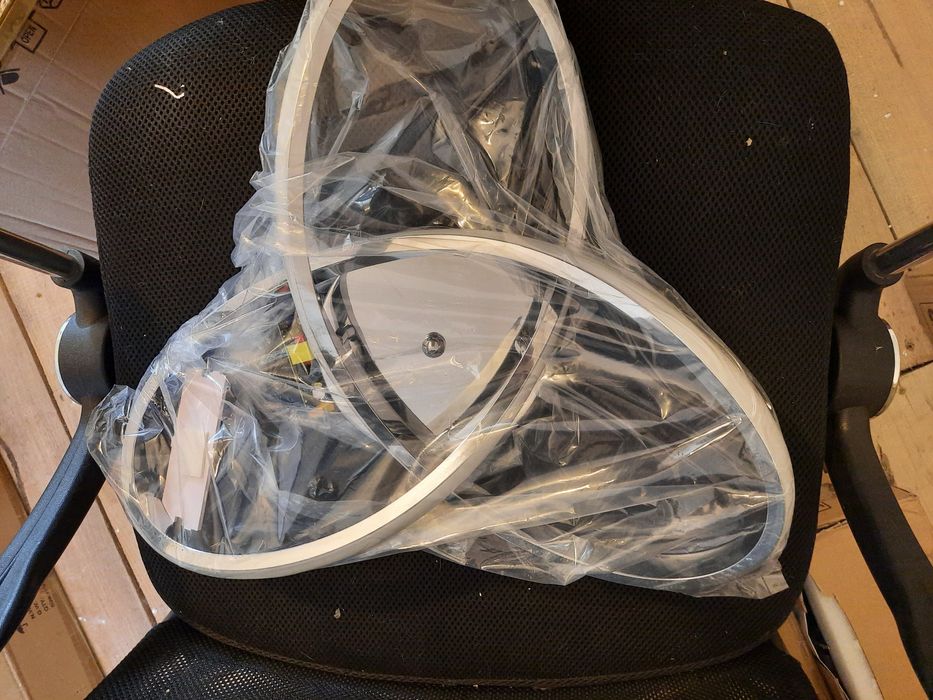 Lampa lustra aplica plafoniera led noua resigilata