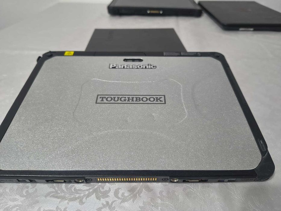 Tableta PC profesionala Panasonic CF-20
