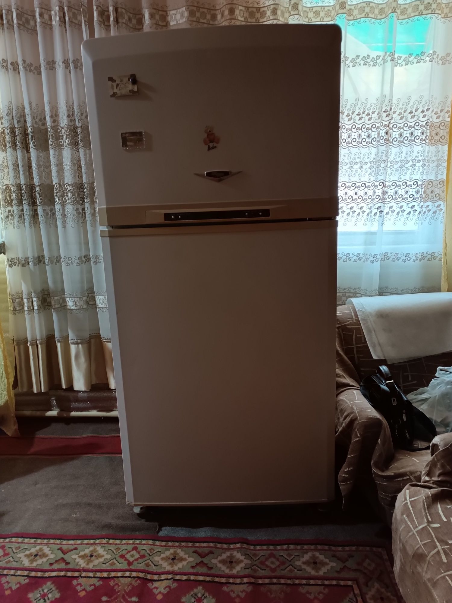 Холодильник,телевизор