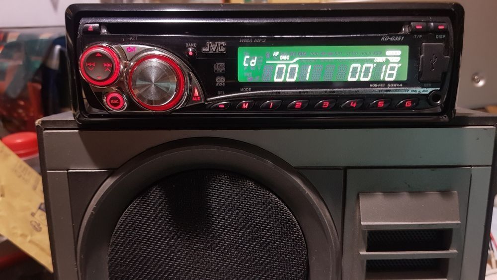 JVC - CD/USB MP3 player