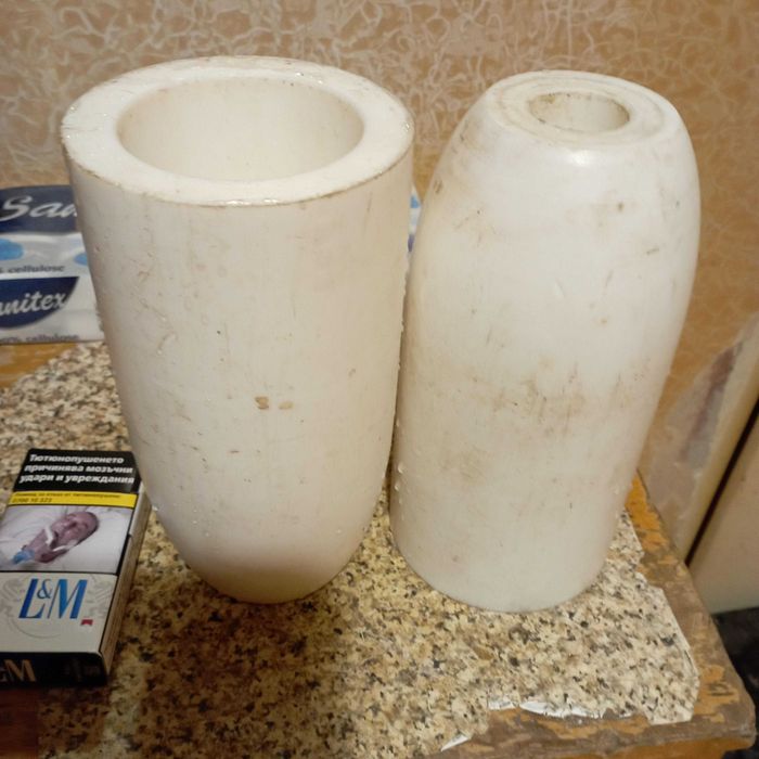 тефлонови изолатори