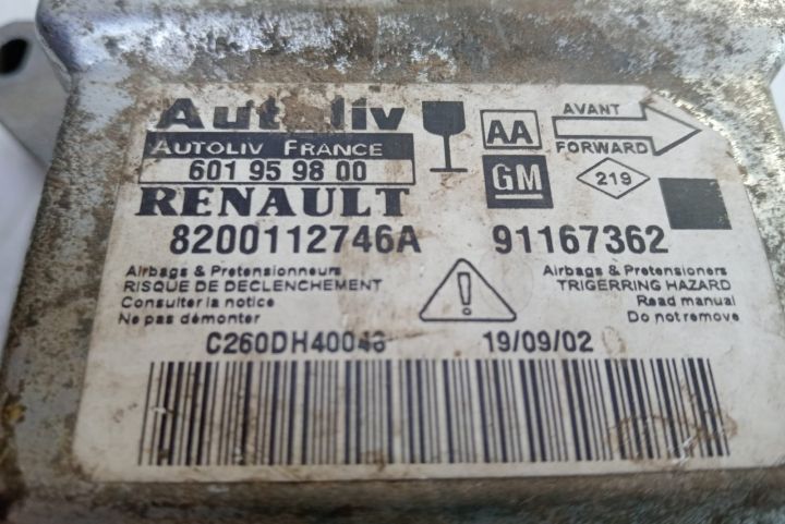 Calculator modul airbag  8200112746A Renault Laguna a 2-a generatie s