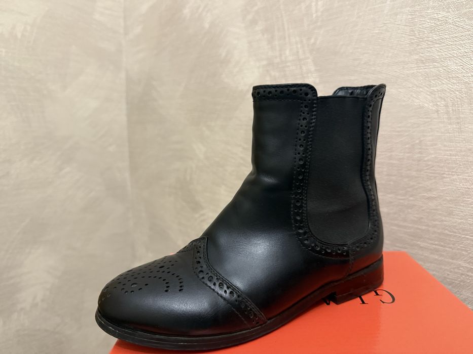 Продам полусапожки осенние натуралка