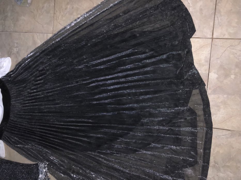 Пола плисе, потник и елече