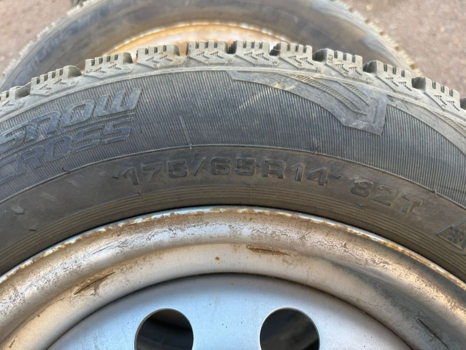 Шипованные шины с дисками