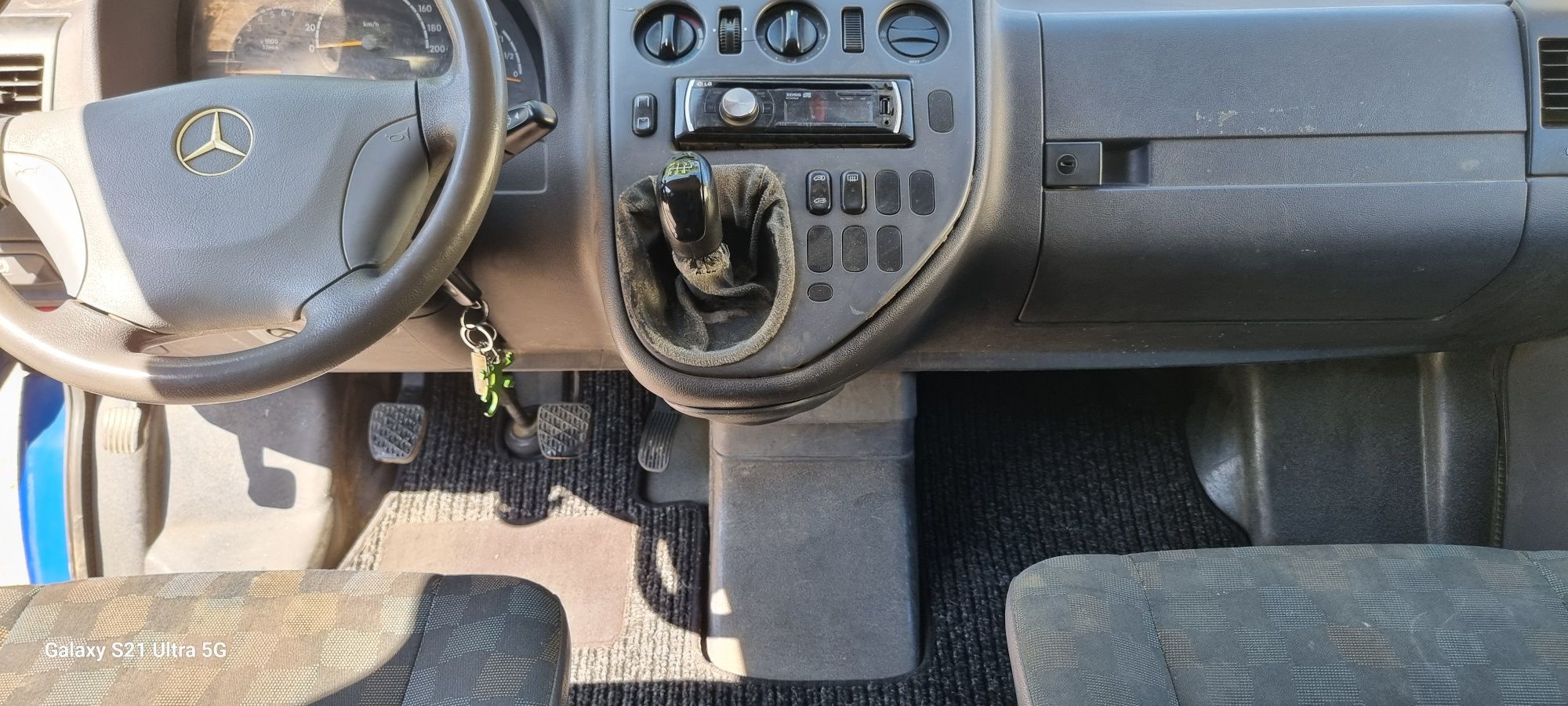 Vând Mercedes vito 108cdi w638