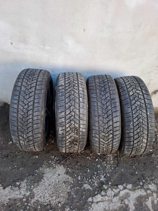 Set 4 anvelope Dunlop Winter Sport 5 SUV 235 60 R18 ci401