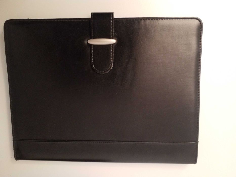 Mapa piele cu calculator inclus