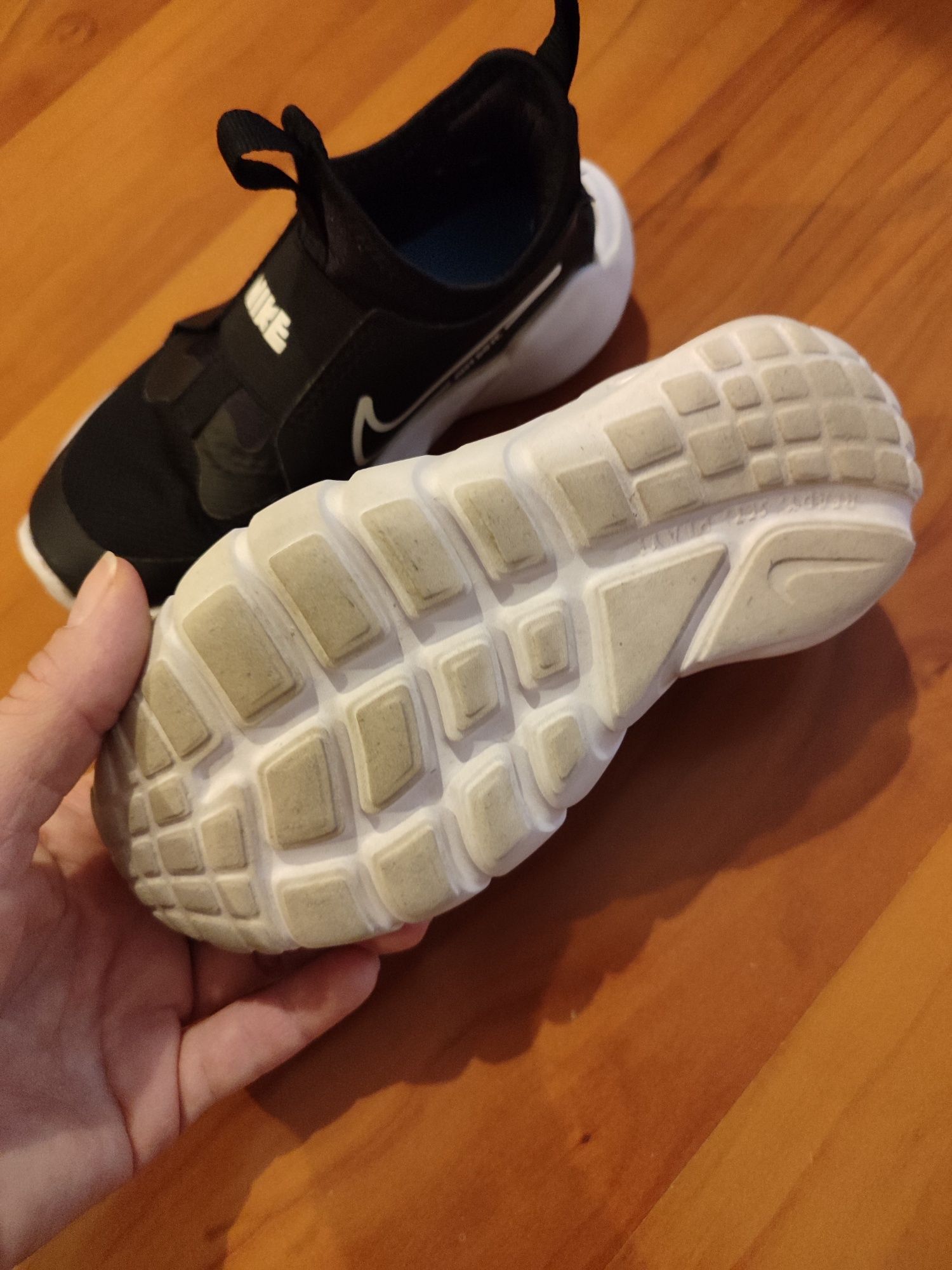 Детски маратонки Nike, размер 28