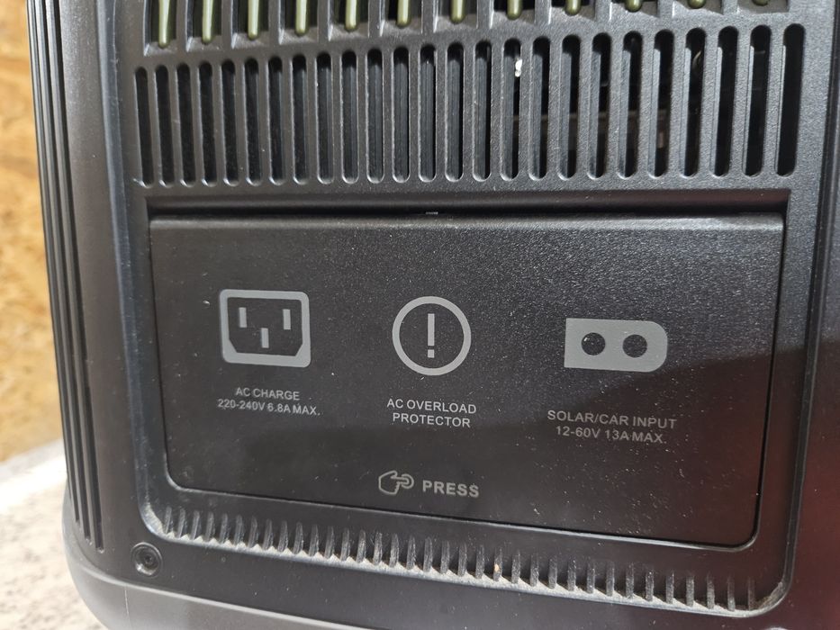 Преносима акумулаторна батерия allpowers r1500