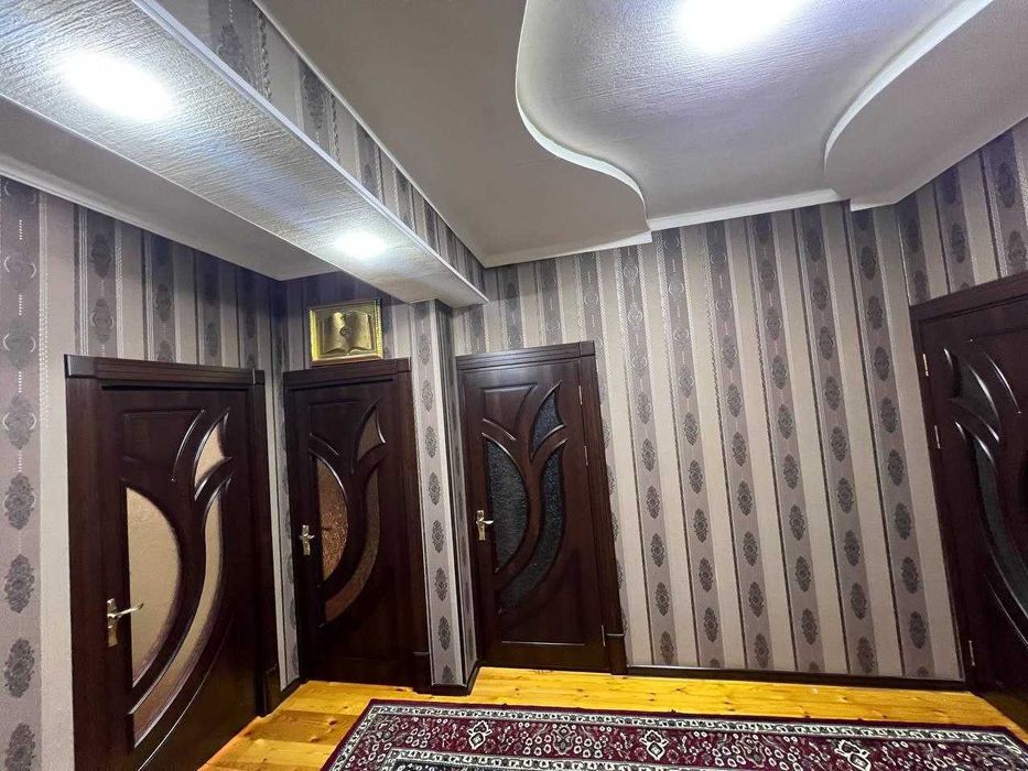 Продаётся 2х комн квартира на 2 этаже Ор-р   5 микрорайон