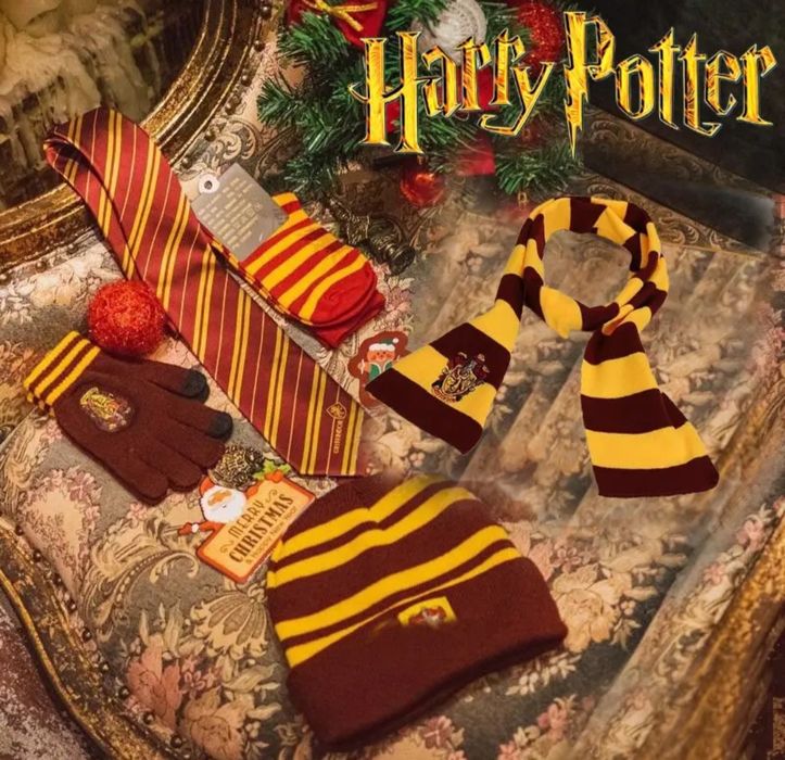 Набор Гарри Поттера,шапка,шарф,перчатки и галстук